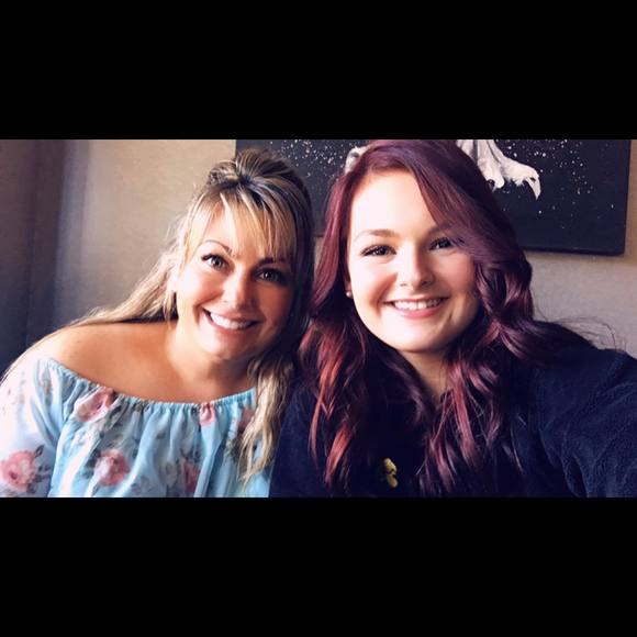 Meet your Posher, Ashley - Picture 1 of 1